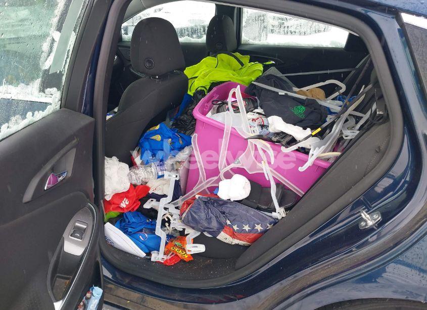 Photo 8 of 2020 Chevrolet Malibu FWD LT (VIN 1G1ZD5ST6LF127314)