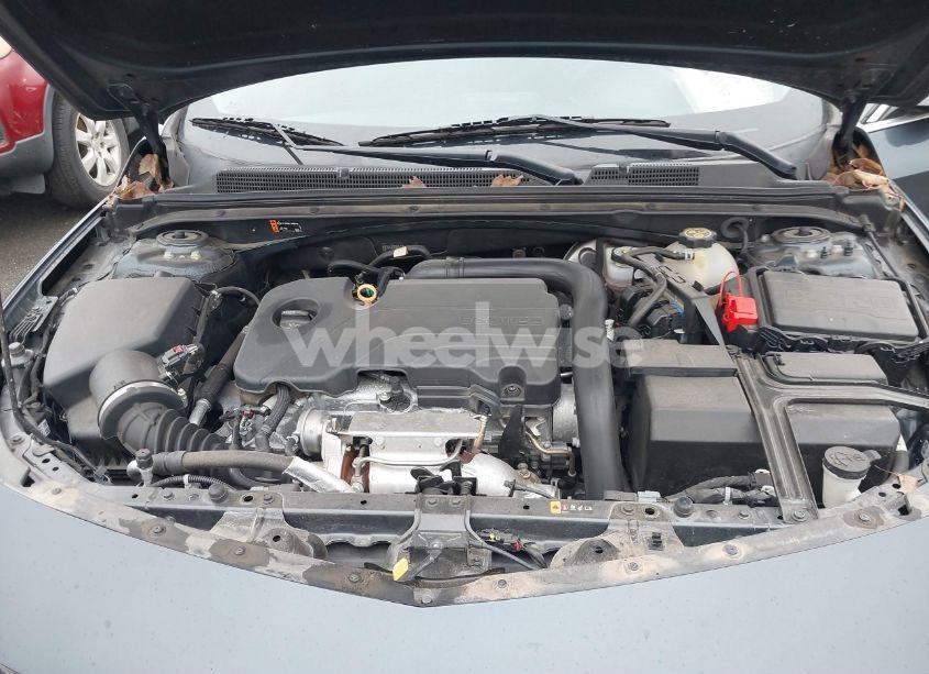 Photo 10 of 2020 Chevrolet Malibu FWD LT (VIN 1G1ZD5ST6LF132836)