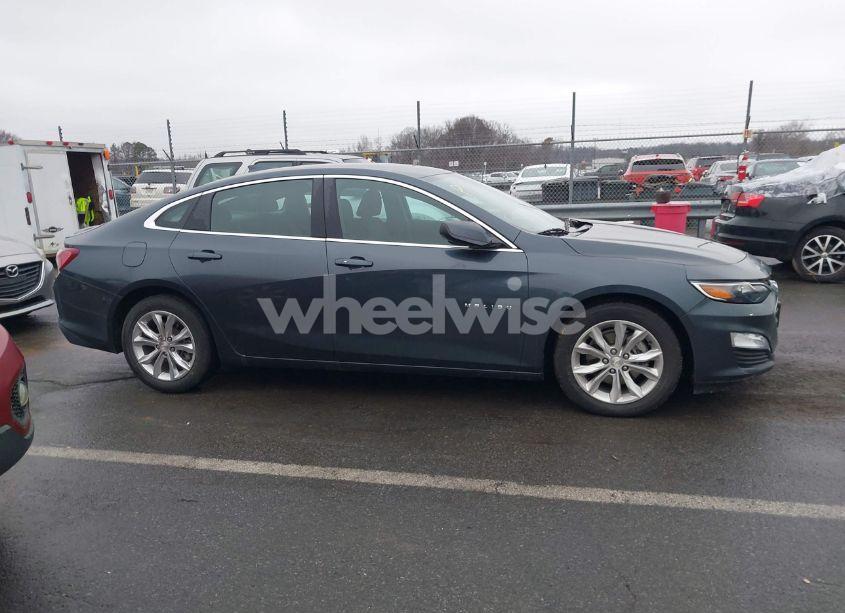Photo 13 of 2020 Chevrolet Malibu FWD LT (VIN 1G1ZD5ST6LF132836)