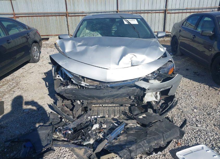 Photo 12 of 2021 Chevrolet Malibu FWD LT (VIN 1G1ZD5ST6MF003870)