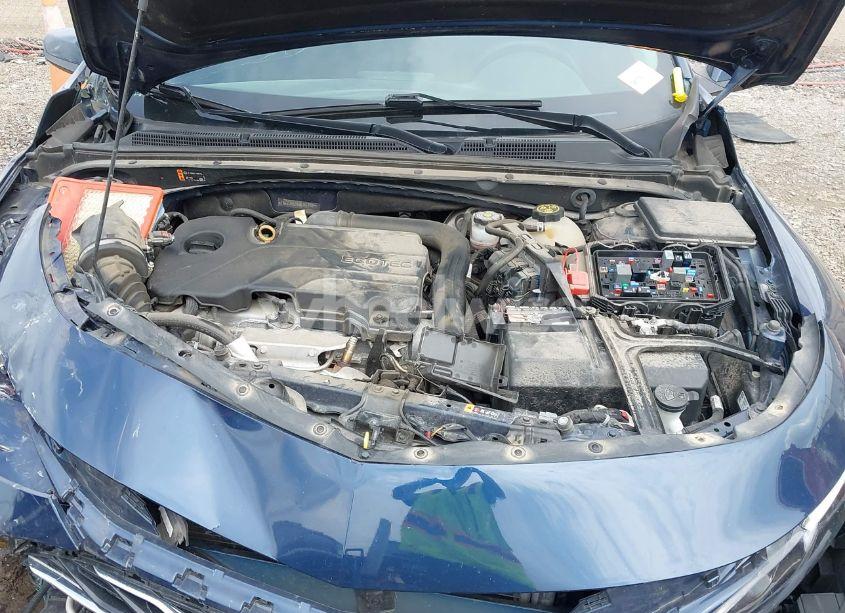 Photo 10 of 2021 Chevrolet Malibu FWD LT (VIN 1G1ZD5ST6MF003884)