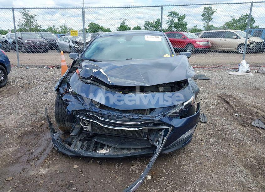 Photo 12 of 2021 Chevrolet Malibu FWD LT (VIN 1G1ZD5ST6MF003884)