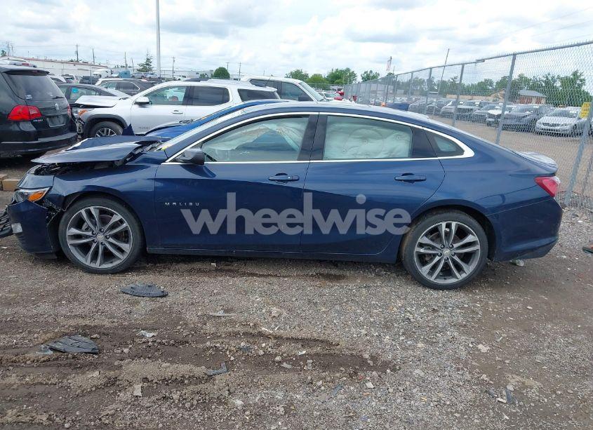 Photo 14 of 2021 Chevrolet Malibu FWD LT (VIN 1G1ZD5ST6MF003884)