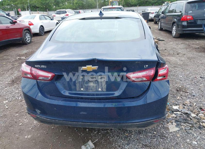 Photo 16 of 2021 Chevrolet Malibu FWD LT (VIN 1G1ZD5ST6MF003884)