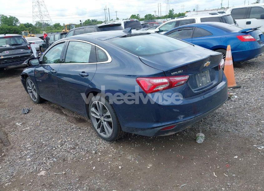 Photo 3 of 2021 Chevrolet Malibu FWD LT (VIN 1G1ZD5ST6MF003884)