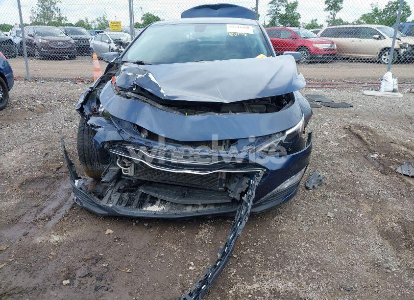 Photo 6 of 2021 Chevrolet Malibu FWD LT (VIN 1G1ZD5ST6MF003884)