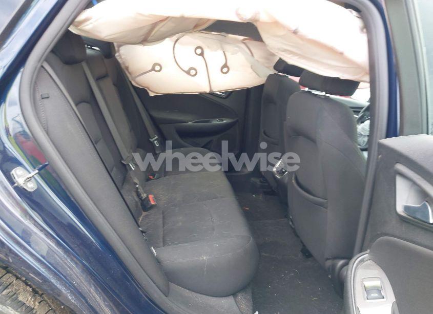 Photo 8 of 2021 Chevrolet Malibu FWD LT (VIN 1G1ZD5ST6MF003884)