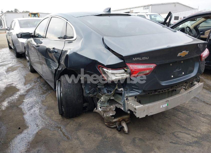 Photo 6 of 2021 Chevrolet Malibu FWD LT (VIN 1G1ZD5ST6MF007269)