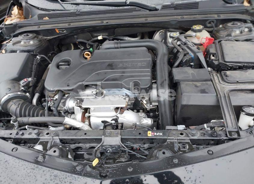 Photo 10 of 2021 Chevrolet Malibu FWD LT (VIN 1G1ZD5ST6MF020152)