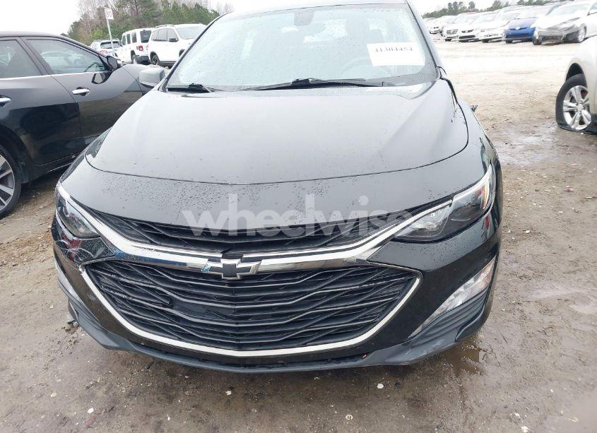 Photo 12 of 2021 Chevrolet Malibu FWD LT (VIN 1G1ZD5ST6MF020152)