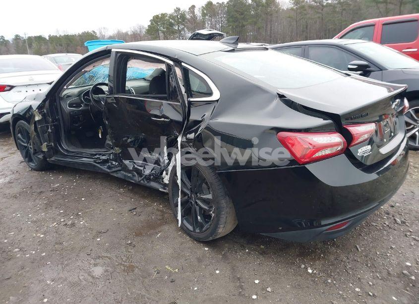 Photo 3 of 2021 Chevrolet Malibu FWD LT (VIN 1G1ZD5ST6MF020152)