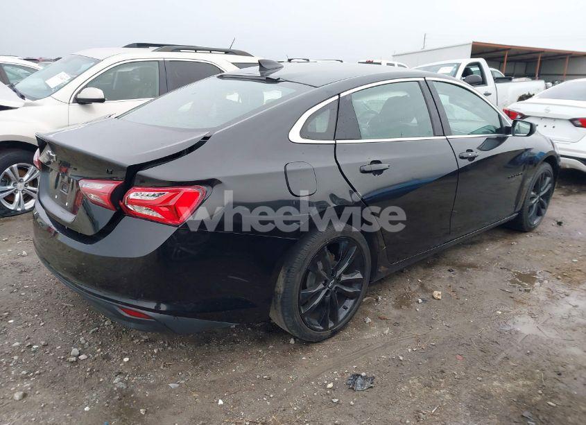 Photo 4 of 2021 Chevrolet Malibu FWD LT (VIN 1G1ZD5ST6MF020152)
