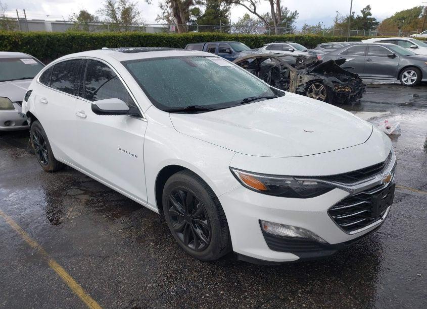 2021 Chevrolet Malibu FWD LT (VIN 1G1ZD5ST6MF046508) main photo