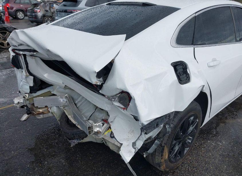 Photo 6 of 2021 Chevrolet Malibu FWD LT (VIN 1G1ZD5ST6MF046508)