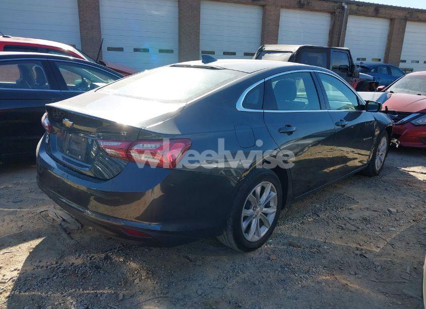 Photo 4 of 2021 Chevrolet Malibu FWD LT (VIN 1G1ZD5ST6MF049537)