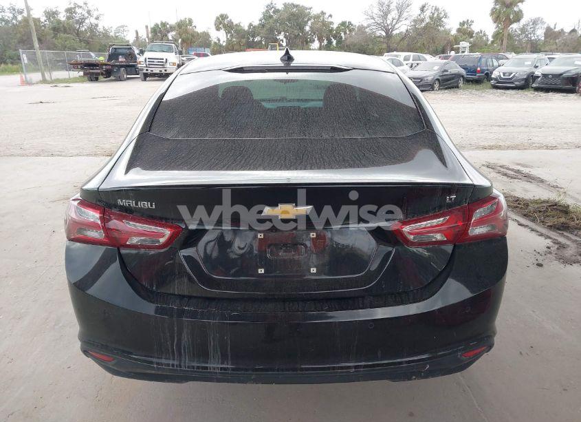 Photo 12 of 2021 Chevrolet Malibu FWD LT (VIN 1G1ZD5ST6MF056360)