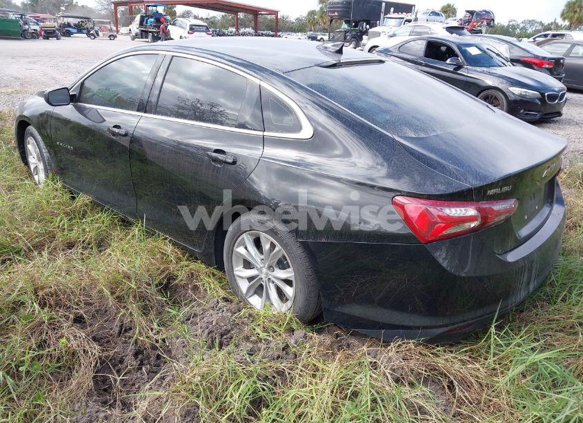 Photo 3 of 2021 Chevrolet Malibu FWD LT (VIN 1G1ZD5ST6MF056360)