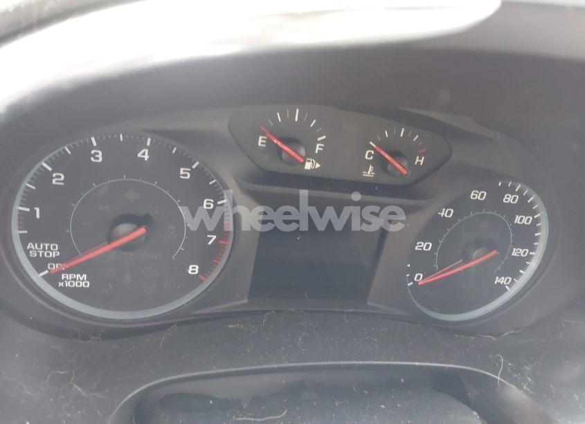 Photo 7 of 2021 Chevrolet Malibu FWD LT (VIN 1G1ZD5ST6MF056360)