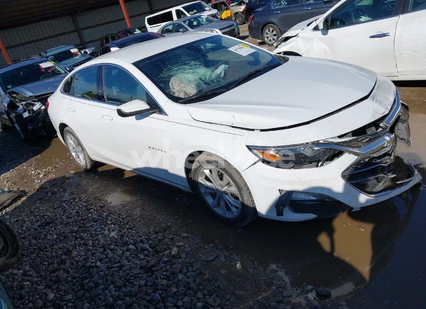 2022 Chevrolet Malibu FWD LT (VIN 1G1ZD5ST6NF113674) main photo