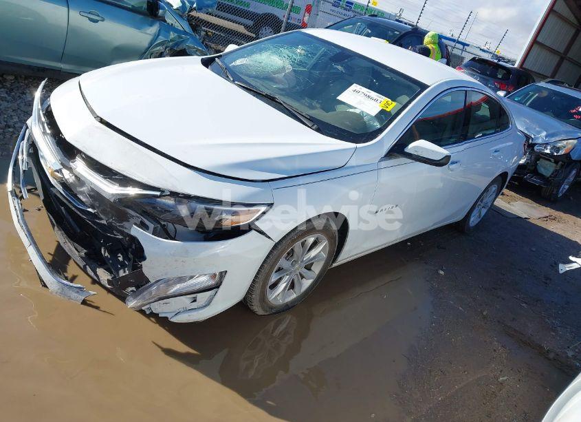 Photo 2 of 2022 Chevrolet Malibu FWD LT (VIN 1G1ZD5ST6NF113674)