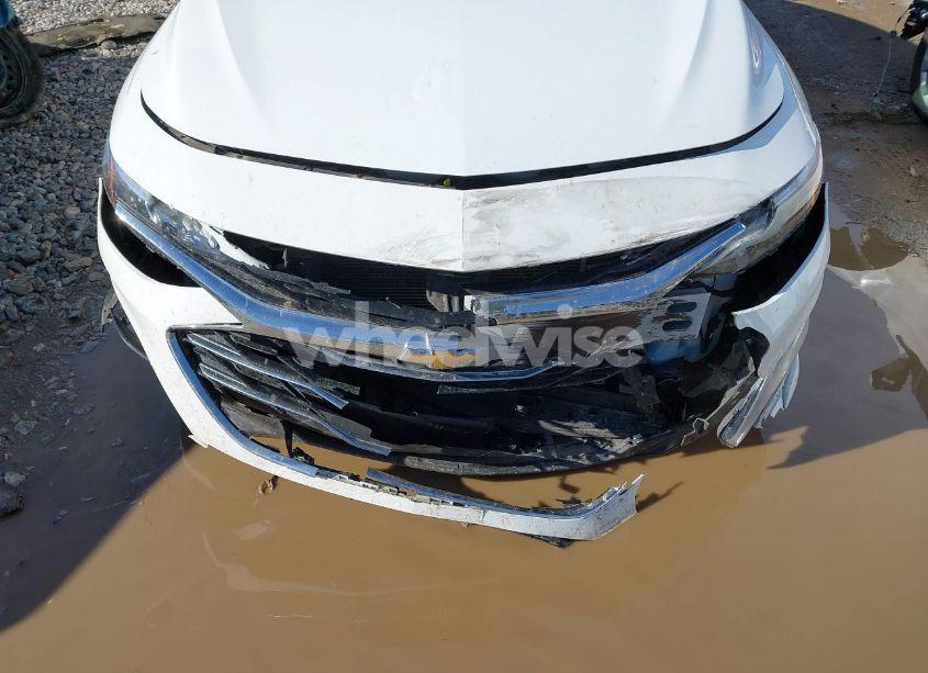 Photo 6 of 2022 Chevrolet Malibu FWD LT (VIN 1G1ZD5ST6NF113674)