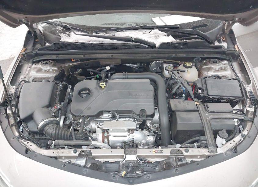 Photo 10 of 2022 Chevrolet Malibu FWD LT (VIN 1G1ZD5ST6NF114162)