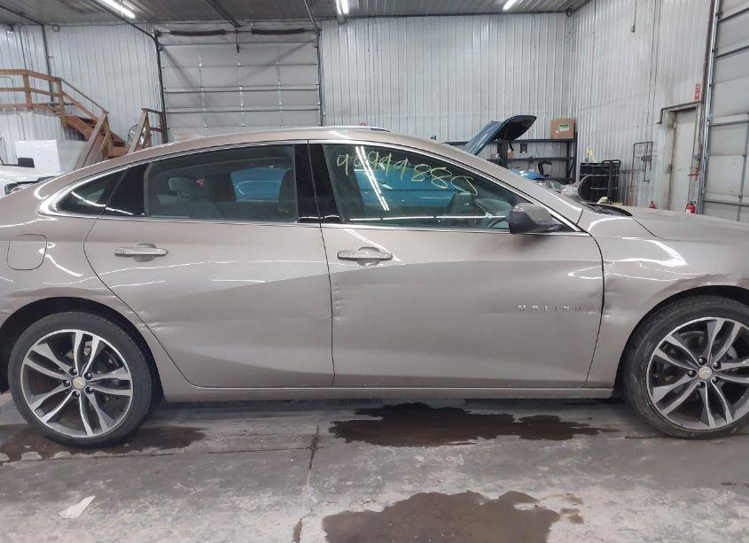 Photo 13 of 2022 Chevrolet Malibu FWD LT (VIN 1G1ZD5ST6NF114162)