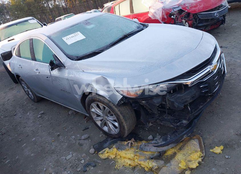 2022 Chevrolet Malibu FWD LT (VIN 1G1ZD5ST6NF122150) main photo