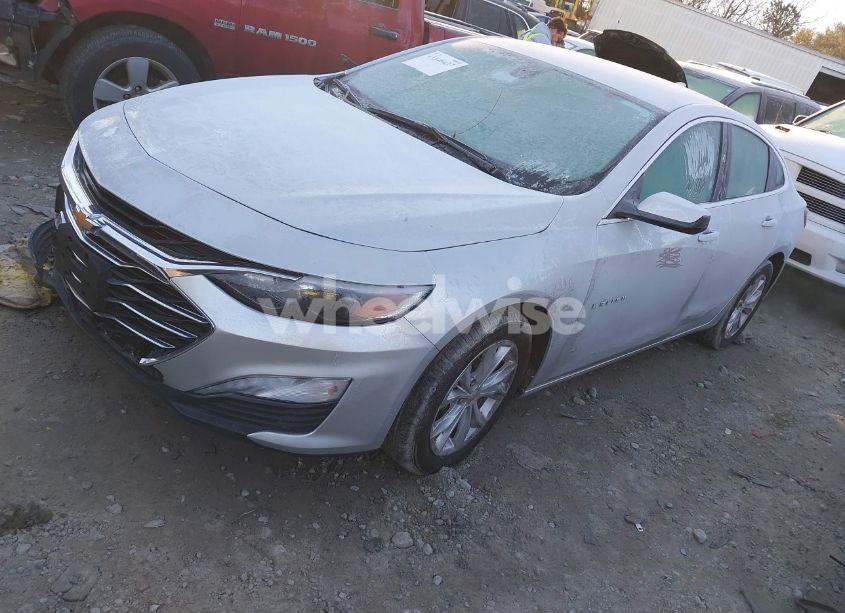Photo 2 of 2022 Chevrolet Malibu FWD LT (VIN 1G1ZD5ST6NF122150)