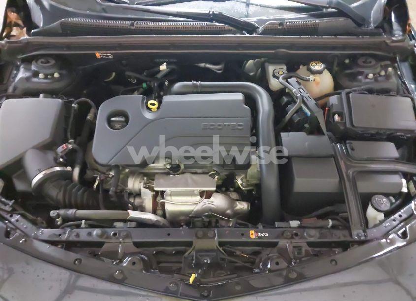 Photo 10 of 2022 Chevrolet Malibu FWD LT (VIN 1G1ZD5ST6NF122455)