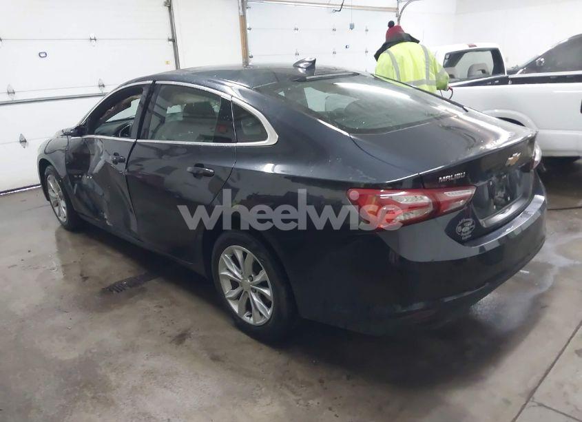 Photo 3 of 2022 Chevrolet Malibu FWD LT (VIN 1G1ZD5ST6NF122455)