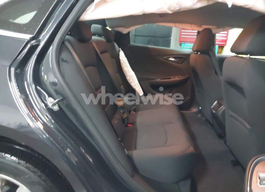 Photo 8 of 2022 Chevrolet Malibu FWD LT (VIN 1G1ZD5ST6NF122455)