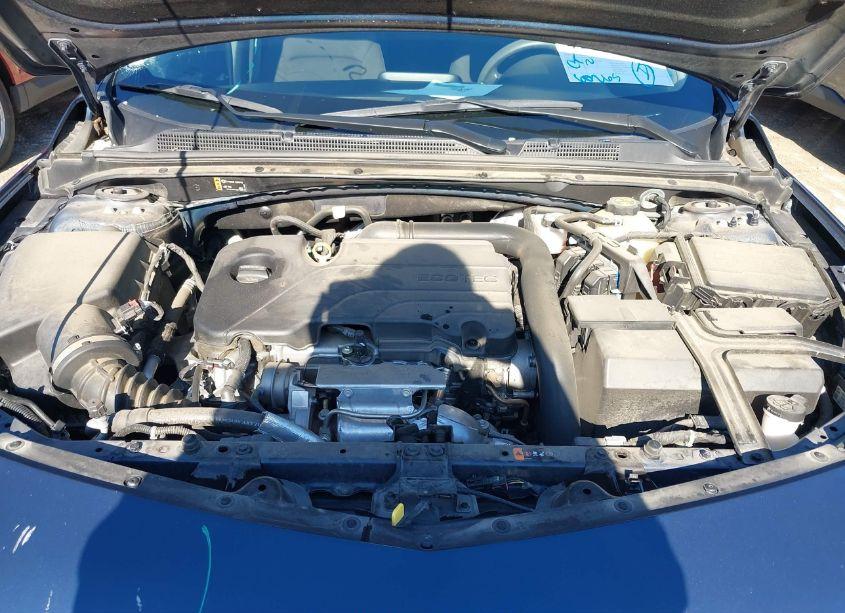 Photo 10 of 2022 Chevrolet Malibu FWD LT (VIN 1G1ZD5ST6NF134072)