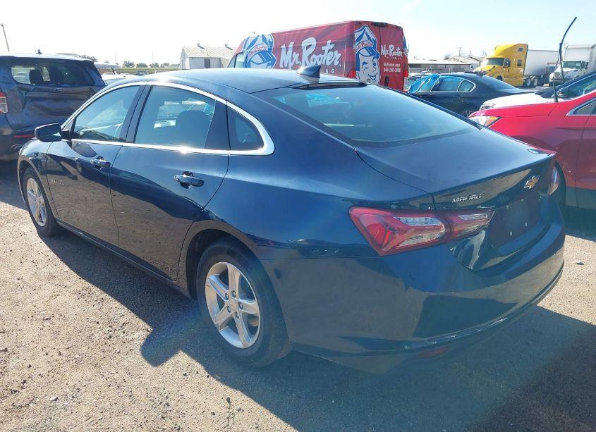 Photo 3 of 2022 Chevrolet Malibu FWD LT (VIN 1G1ZD5ST6NF134072)