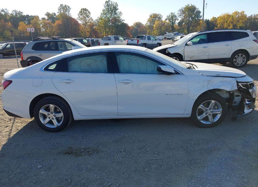 Photo 13 of 2022 Chevrolet Malibu FWD LT (VIN 1G1ZD5ST6NF134217)