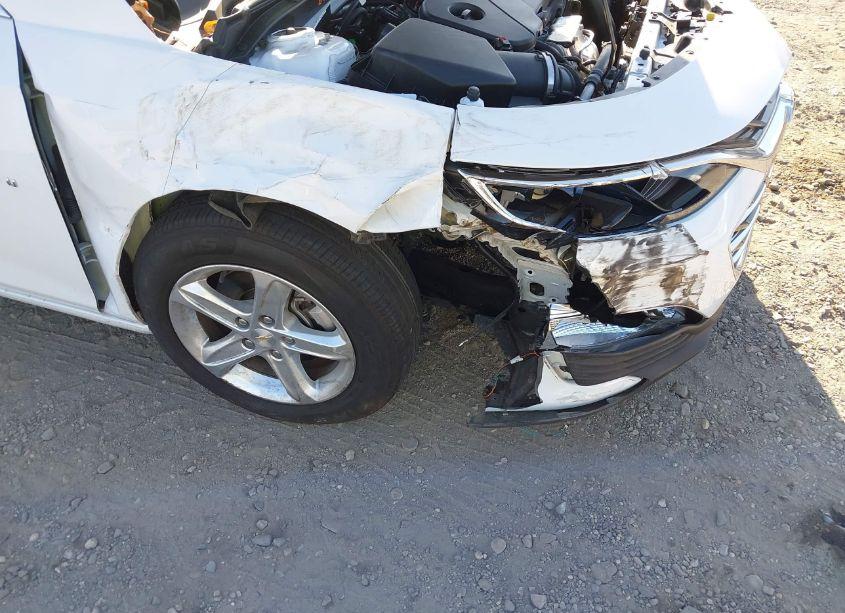 Photo 6 of 2022 Chevrolet Malibu FWD LT (VIN 1G1ZD5ST6NF134217)