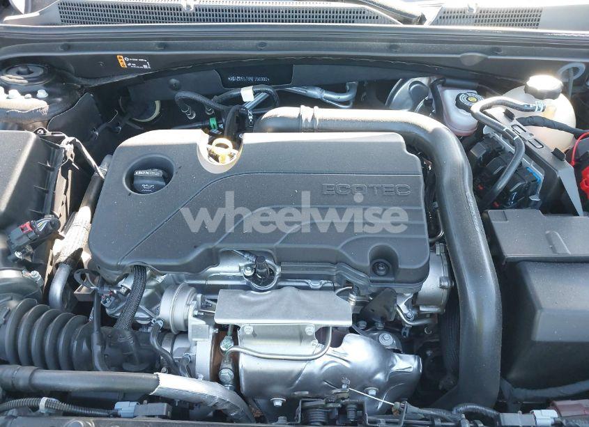 Photo 10 of 2022 Chevrolet Malibu FWD LT (VIN 1G1ZD5ST6NF156900)