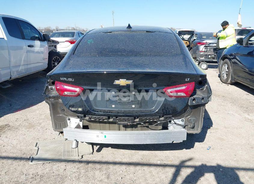 Photo 16 of 2022 Chevrolet Malibu FWD LT (VIN 1G1ZD5ST6NF156900)