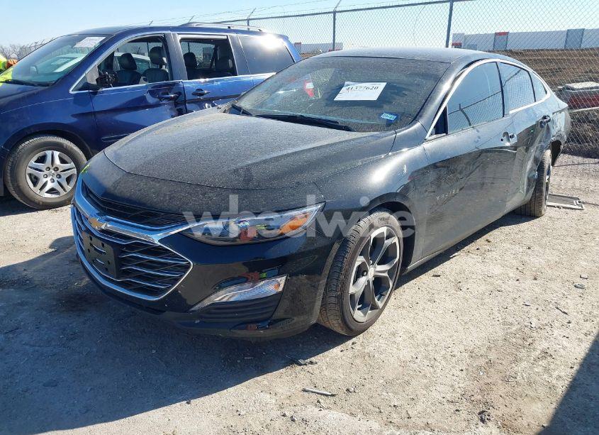 Photo 2 of 2022 Chevrolet Malibu FWD LT (VIN 1G1ZD5ST6NF156900)
