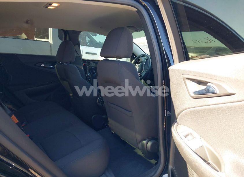 Photo 8 of 2022 Chevrolet Malibu FWD LT (VIN 1G1ZD5ST6NF156900)