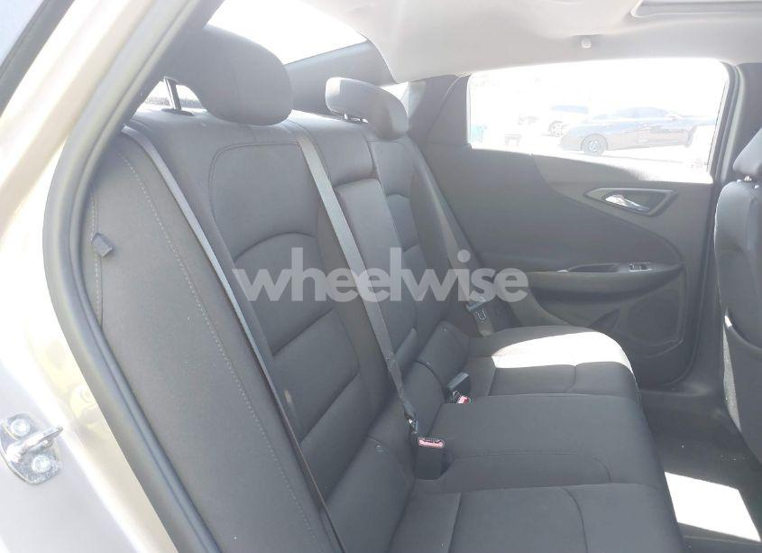 Photo 8 of 2022 Chevrolet Malibu FWD LT (VIN 1G1ZD5ST6NF178010)