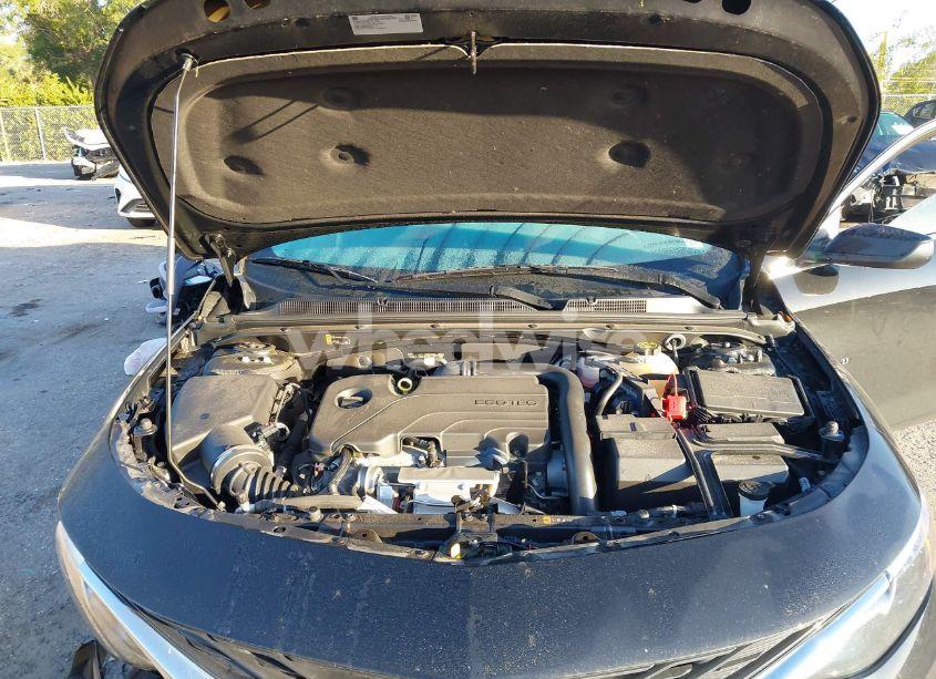 Photo 10 of 2022 Chevrolet Malibu FWD LT (VIN 1G1ZD5ST6NF179934)