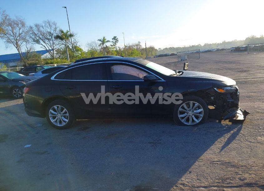 Photo 13 of 2022 Chevrolet Malibu FWD LT (VIN 1G1ZD5ST6NF179934)
