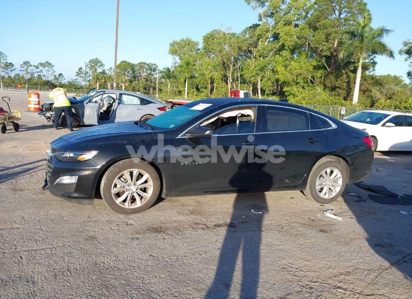 Photo 14 of 2022 Chevrolet Malibu FWD LT (VIN 1G1ZD5ST6NF179934)