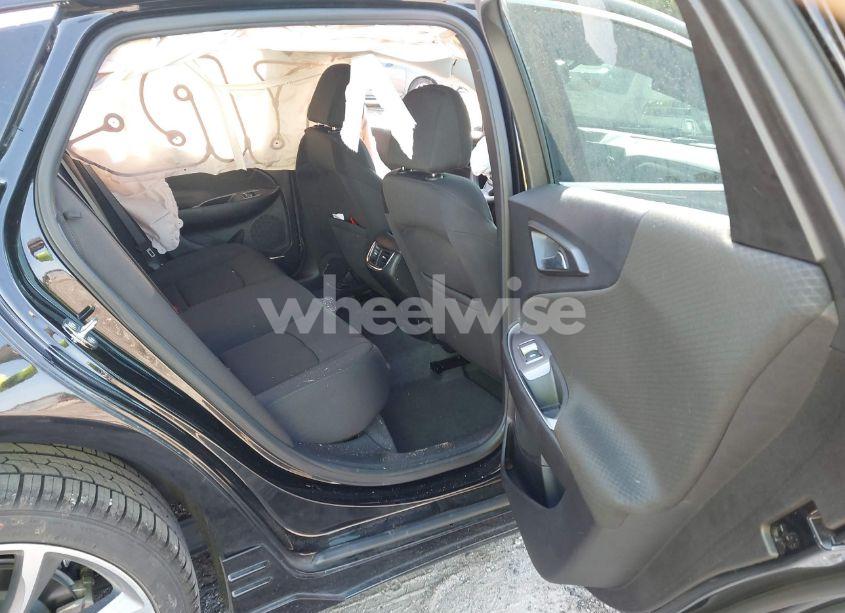 Photo 8 of 2022 Chevrolet Malibu FWD LT (VIN 1G1ZD5ST6NF199309)