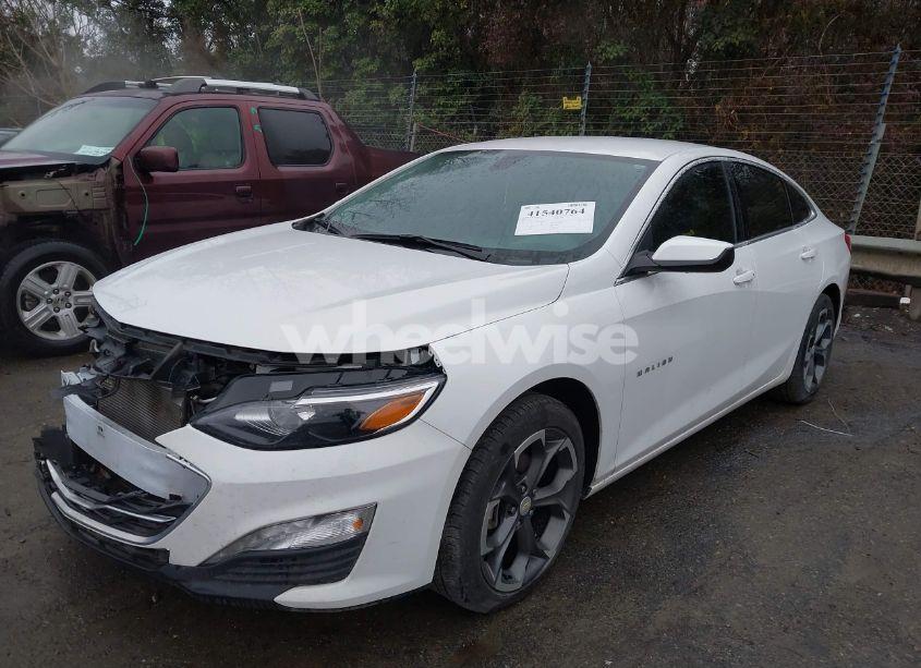 Photo 2 of 2022 Chevrolet Malibu FWD LT (VIN 1G1ZD5ST6NF206694)