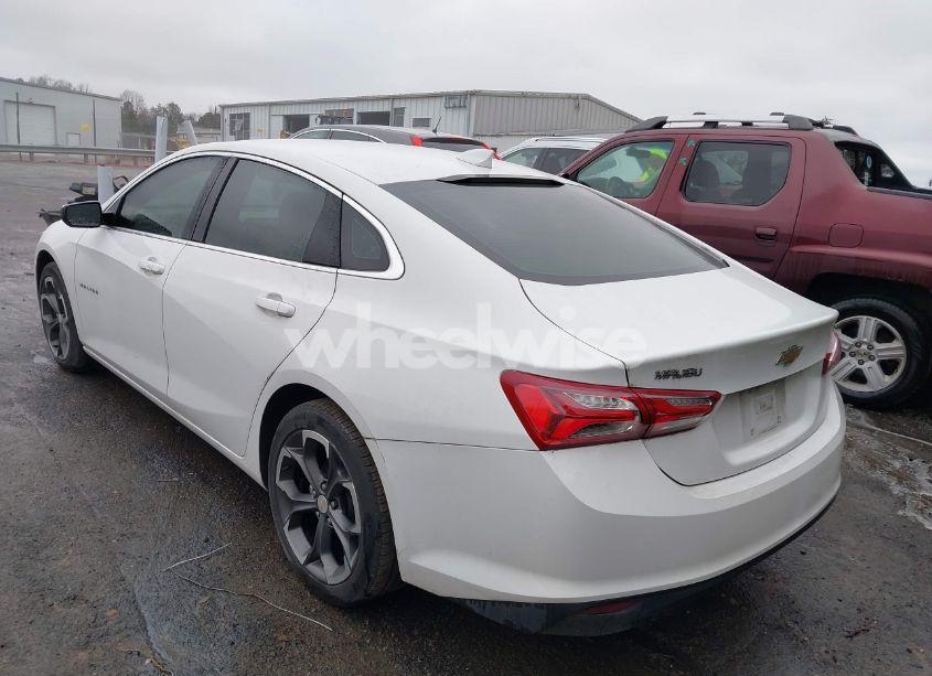 Photo 3 of 2022 Chevrolet Malibu FWD LT (VIN 1G1ZD5ST6NF206694)