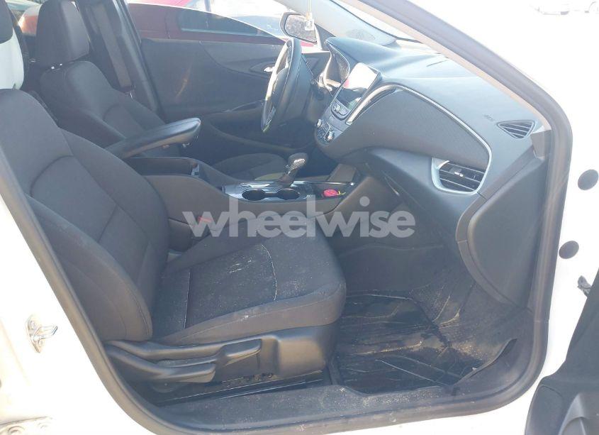Photo 5 of 2023 Chevrolet Malibu FWD 1LT (VIN 1G1ZD5ST6PF118098)