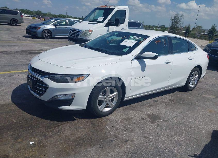 Photo 2 of 2023 Chevrolet Malibu FWD 1LT (VIN 1G1ZD5ST6PF166541)