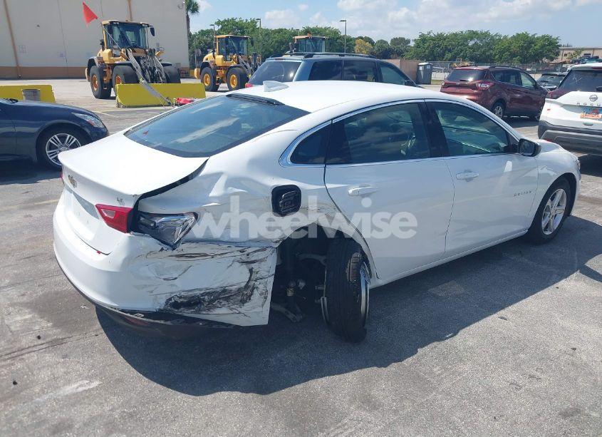 Photo 4 of 2023 Chevrolet Malibu FWD 1LT (VIN 1G1ZD5ST6PF166541)